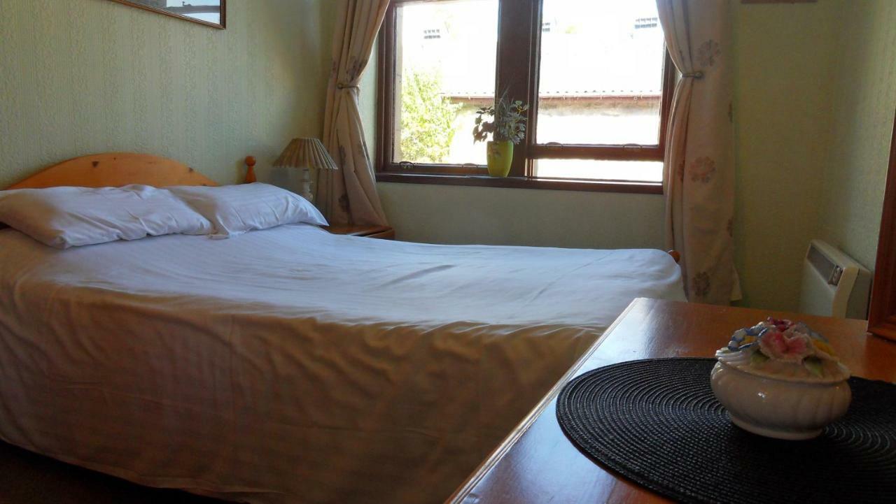 Meadowside Cottages Balavil 外观 照片